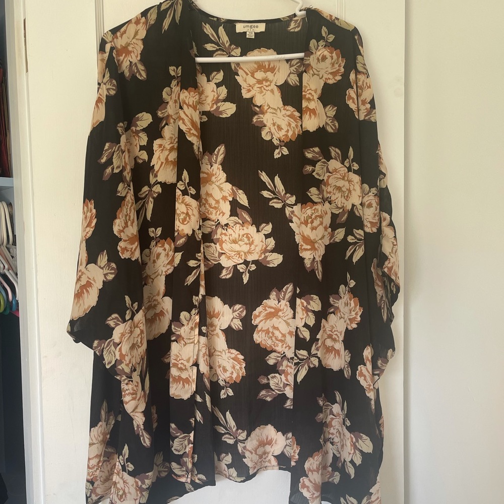 Flower open kimono